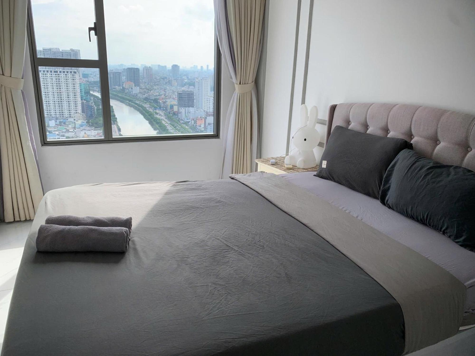 Double E Saigon Apartment In Rivergate Building Ho Chi Minh City Exterior photo